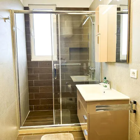 アパート 2 Bedroom 928 *