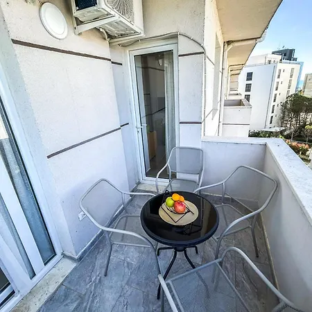 アパート 2 Bedroom 928 *